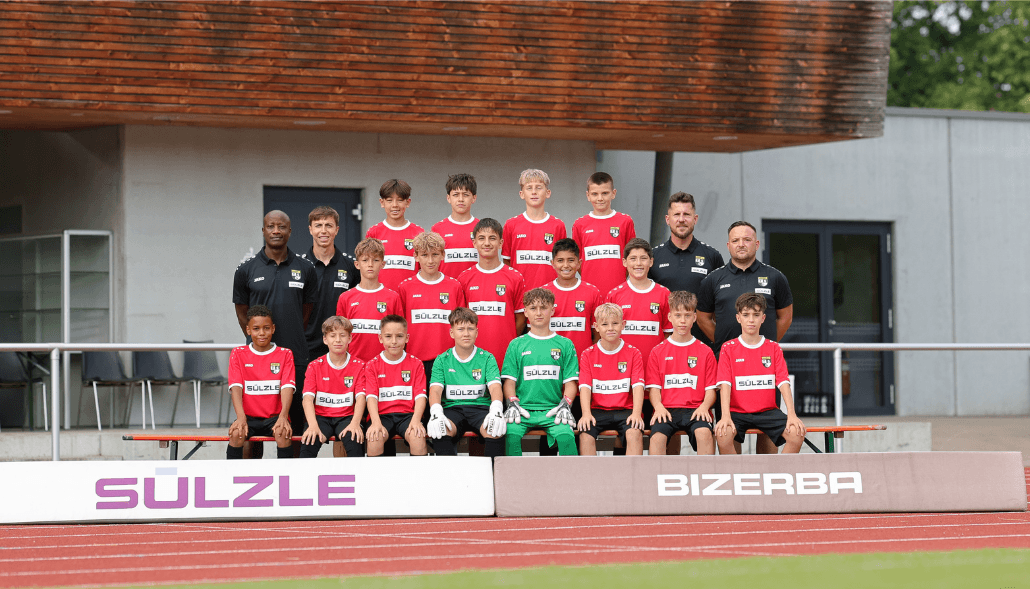 U13